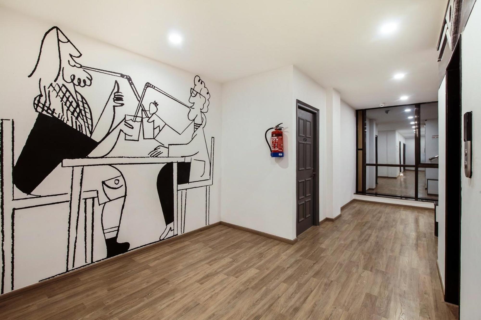 Townhouse 1150 Hotel Dayal Palace Chinhat Ngoại thất bức ảnh